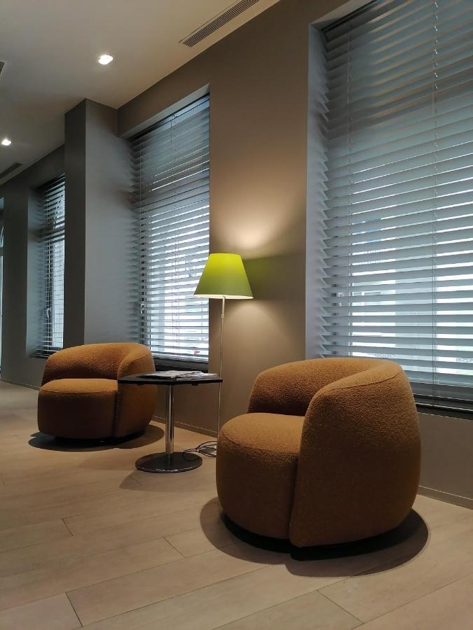 Square Hotel Кортрейк Екстериор снимка