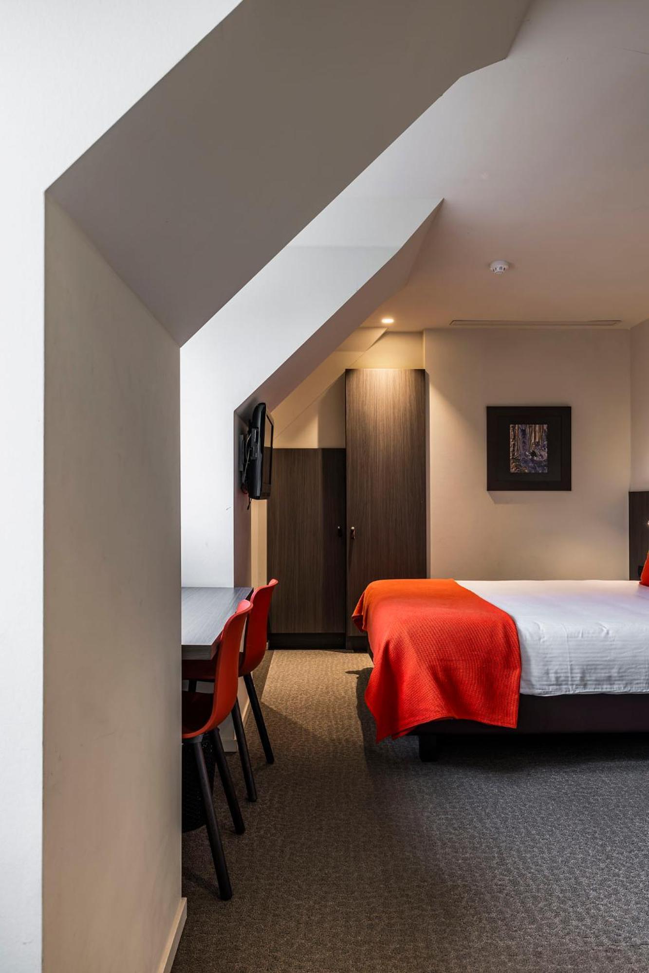 Square Hotel Кортрейк Екстериор снимка
