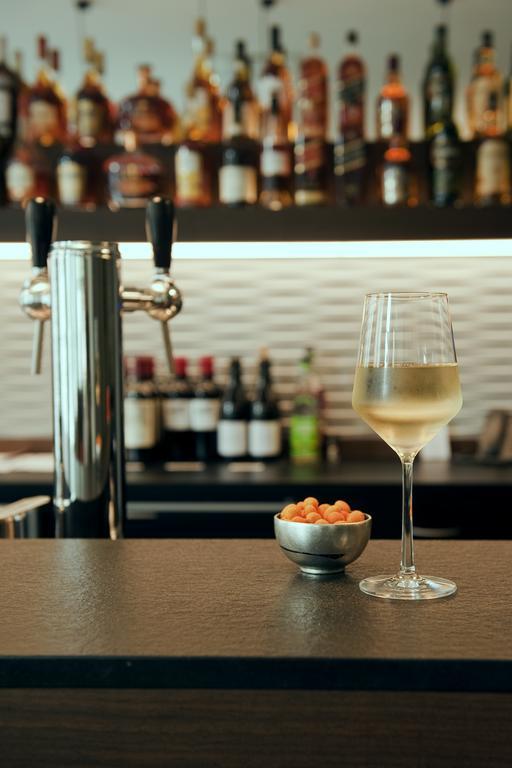 Square Hotel Кортрейк Екстериор снимка