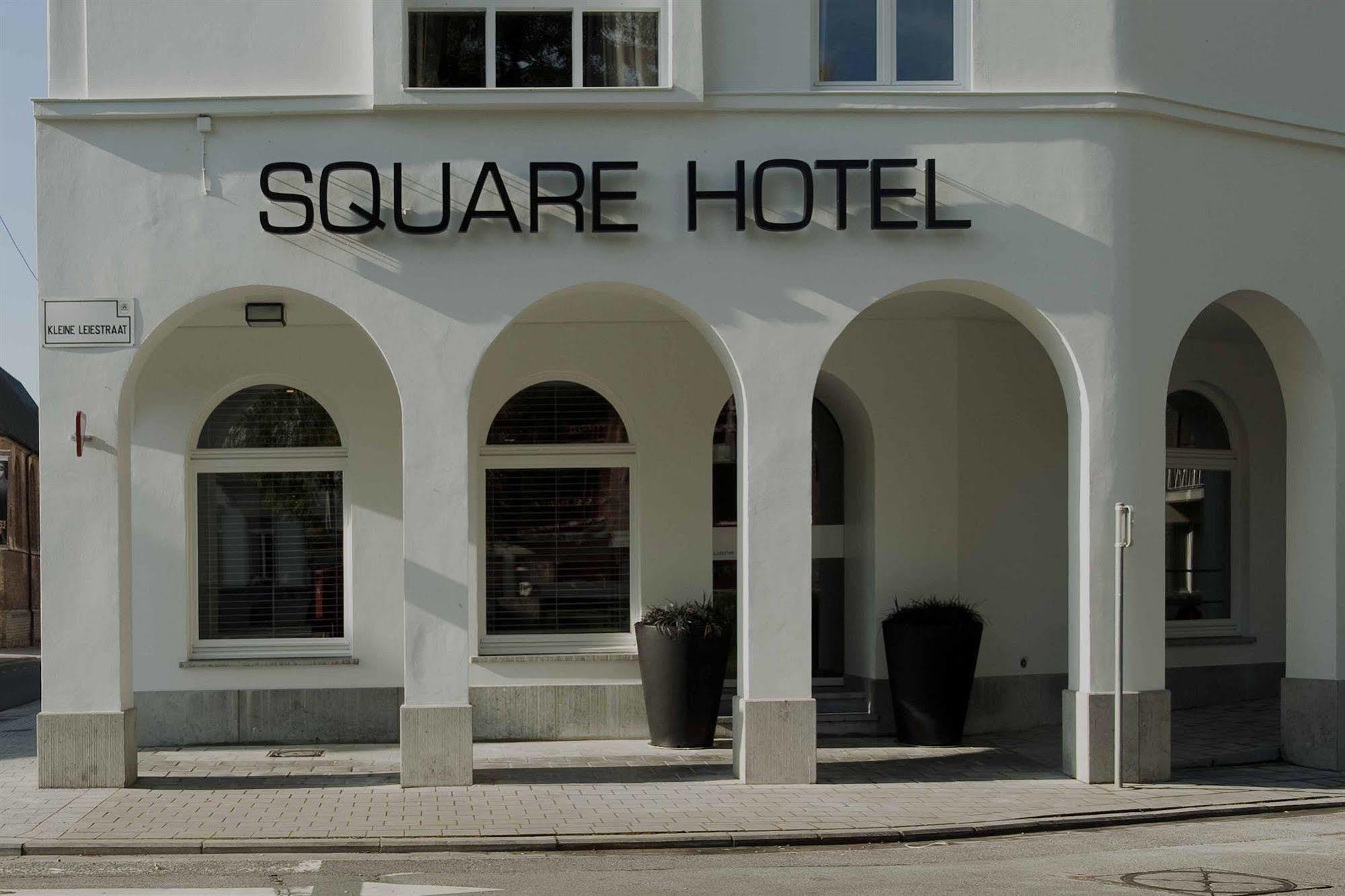 Square Hotel Кортрейк Екстериор снимка
